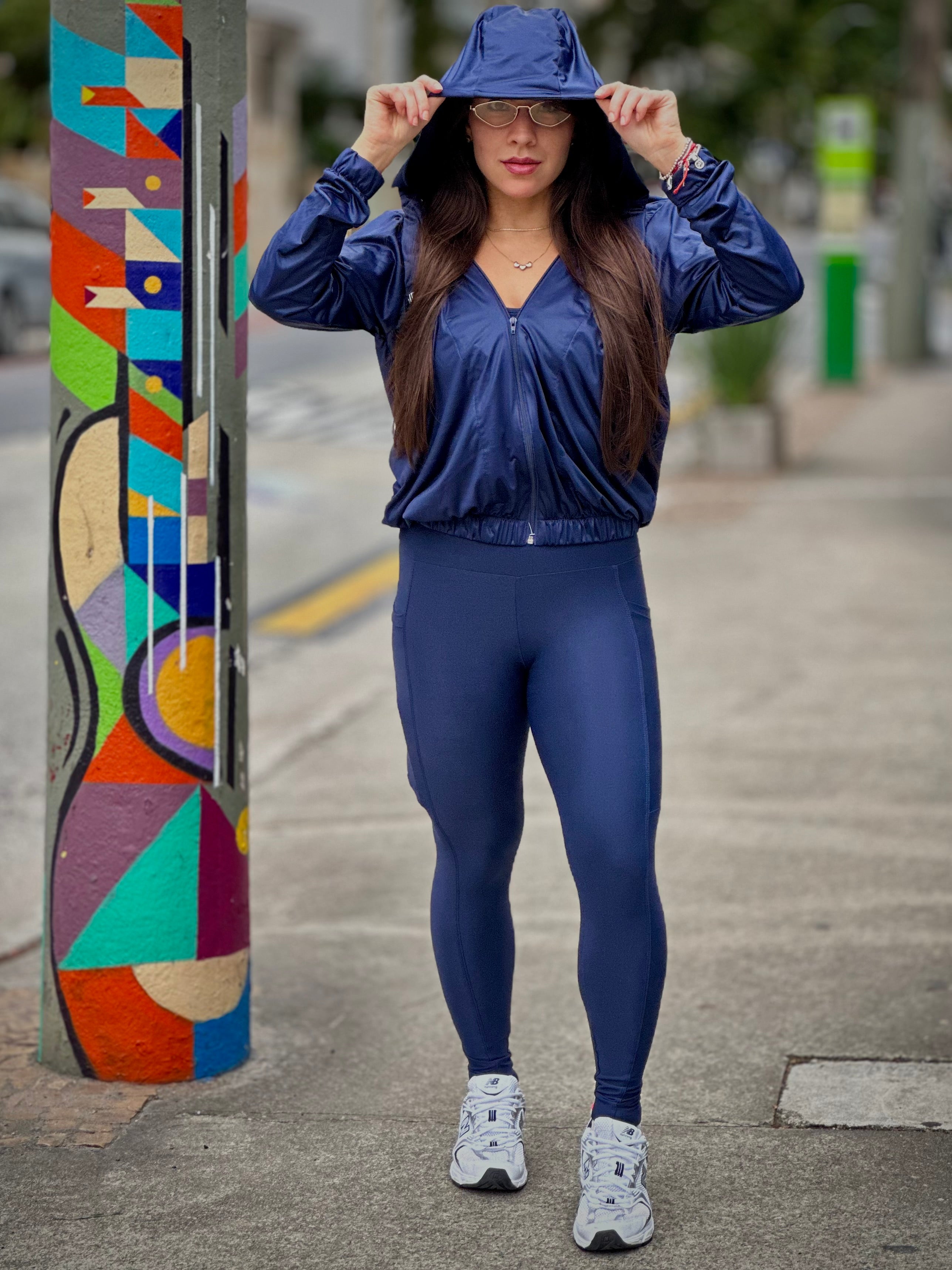 Jaqueta Cali Vibes - Cor: Azul Eclipse