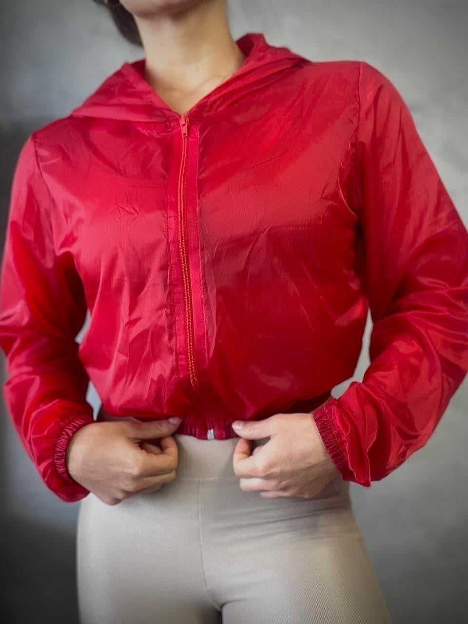 Jaqueta Cropped - Cor: Rubi