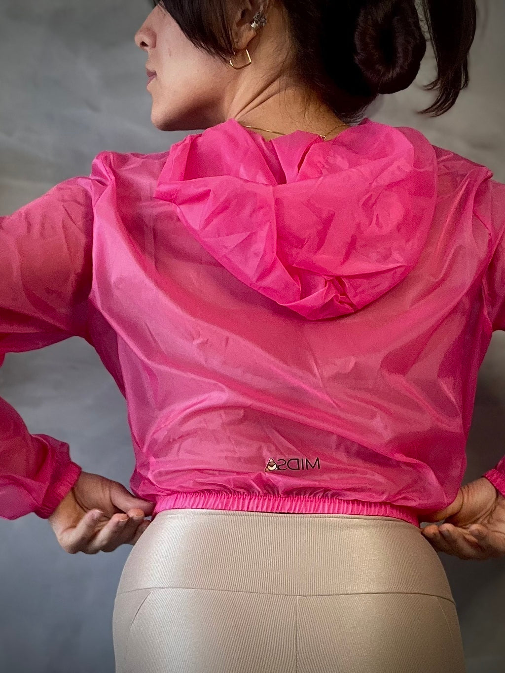 Jaqueta Cropped - Cor: Rubelita