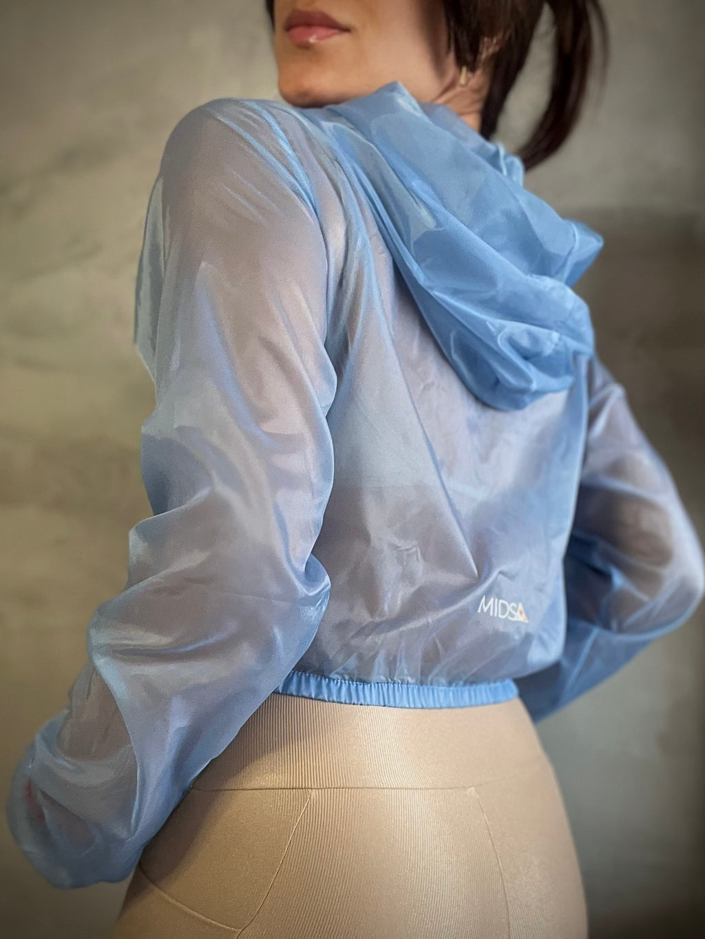 Jaqueta Cropped - Cor: Topázio Azul